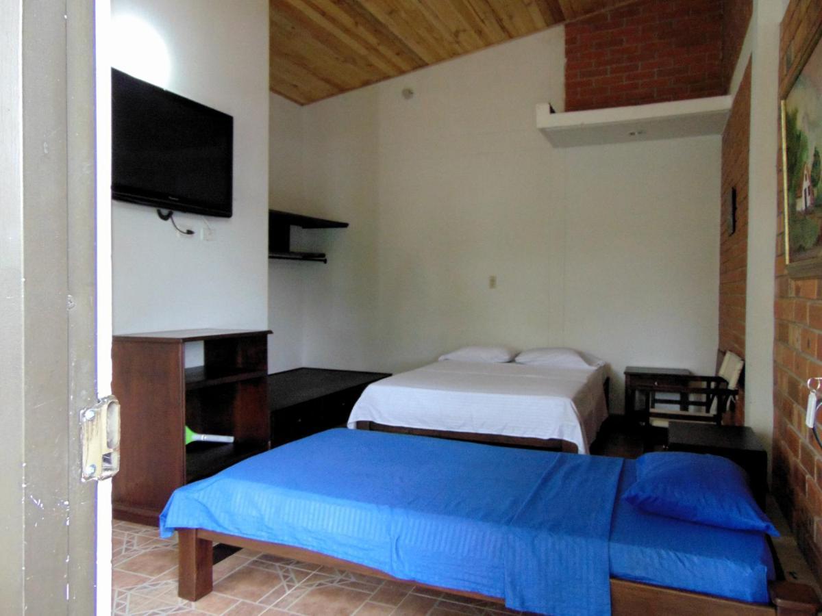 Hostal Suna Vito Puerto Asís Εξωτερικό φωτογραφία