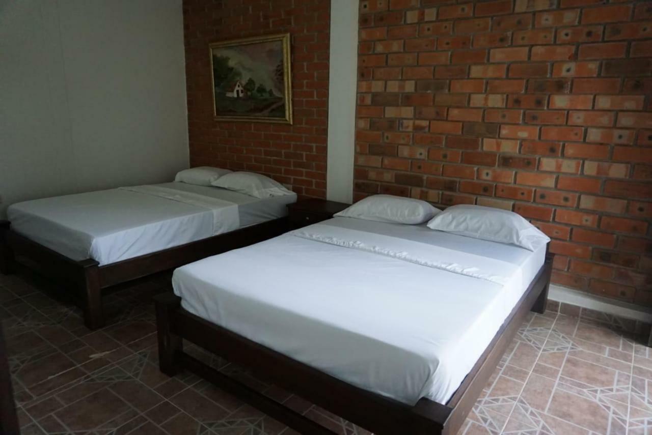 Hostal Suna Vito Puerto Asís Εξωτερικό φωτογραφία